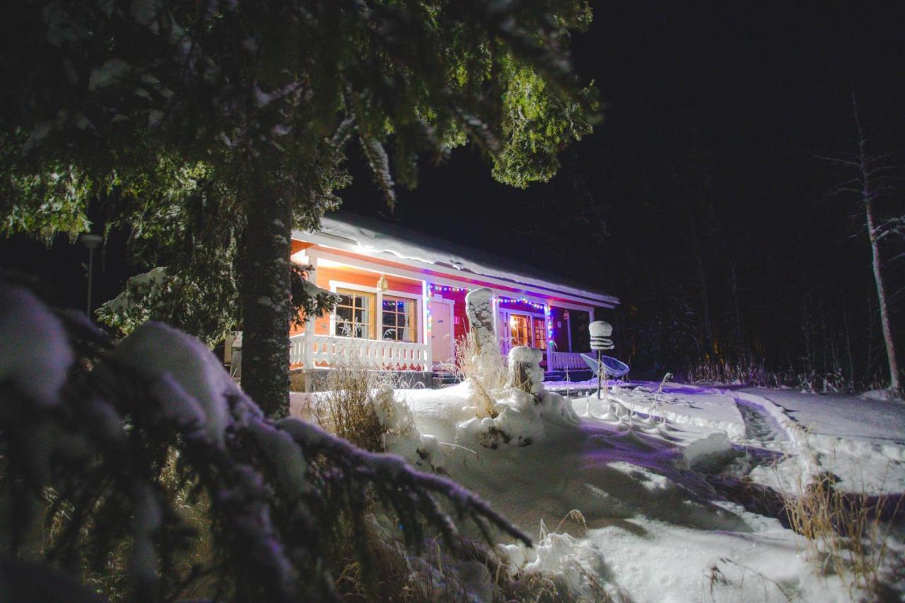 North Story Cottages Near Ruka Kayla Экстерьер фото